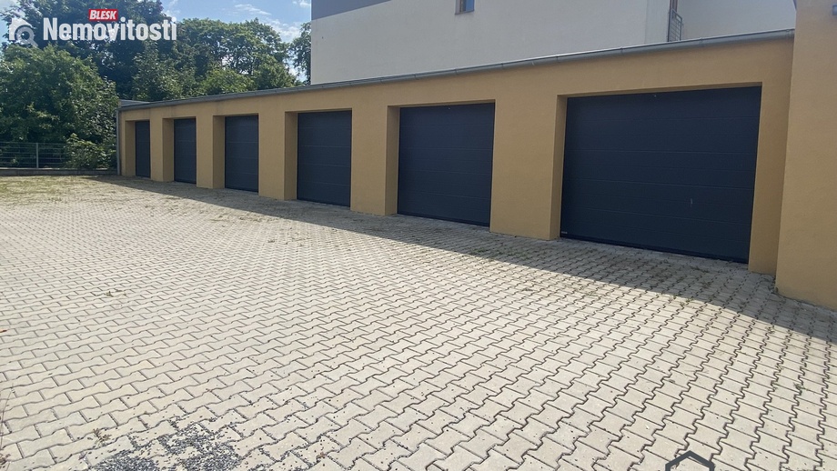 Pronájem garáže 28 m², Svitavy