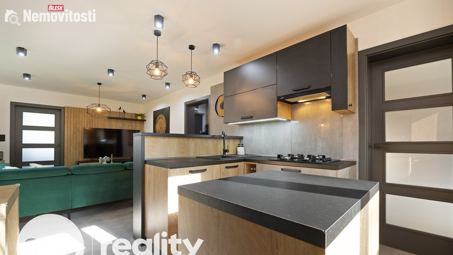 Prodej bytu 3+kk 63 m², Karviná - Ráj