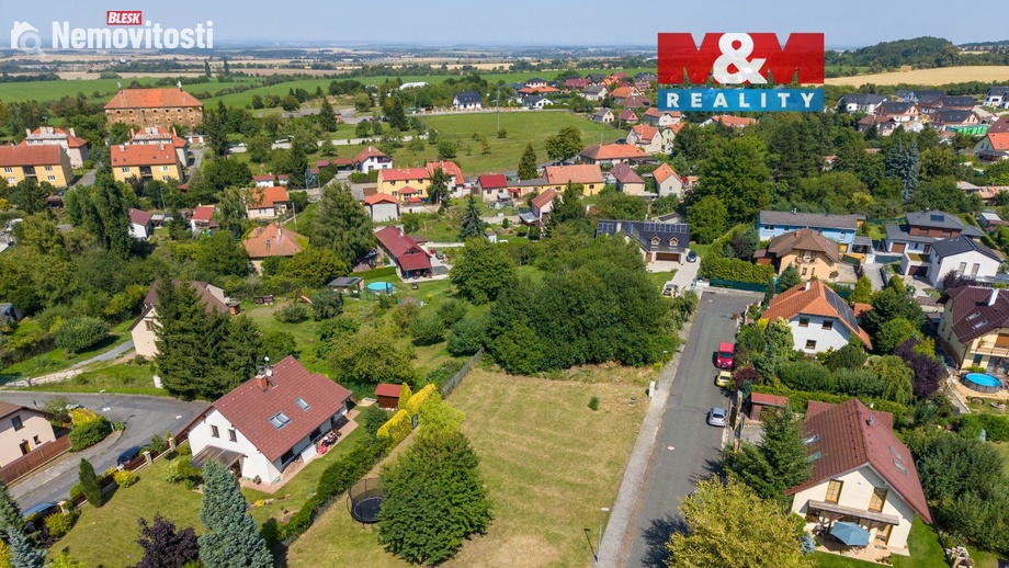 Prodej stavebního pozemku 464 m², Škvorec