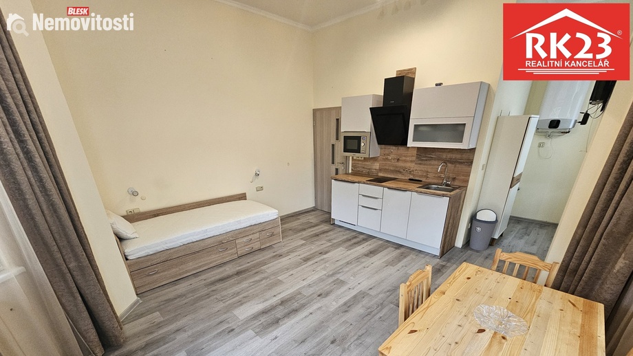 Pronájem bytu 1+kk 30 m², Mariánské Lázně