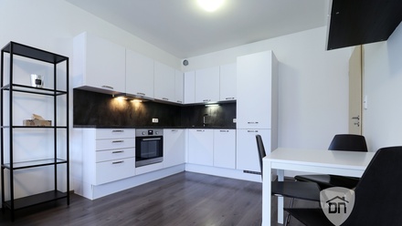 Pronájem bytu 2+kk 53 m², Praha - Hlubočepy
