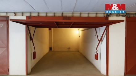 Pronájem garáže 16 m², Kladno