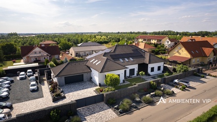 Prodej vily 974 m², Šanov