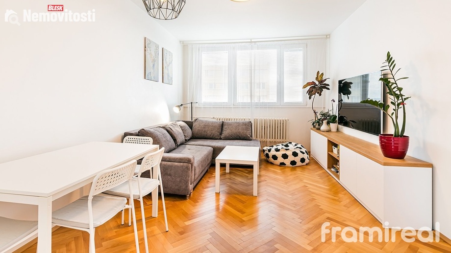 Pronájem bytu 3+1 70 m², Brno - Lesná