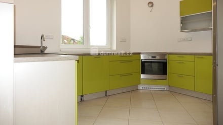 Prodej rodinného domu 168 m², Bystřice