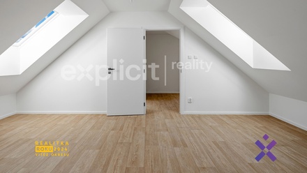 Prodej bytu 3+kk 75 m², Hostovlice