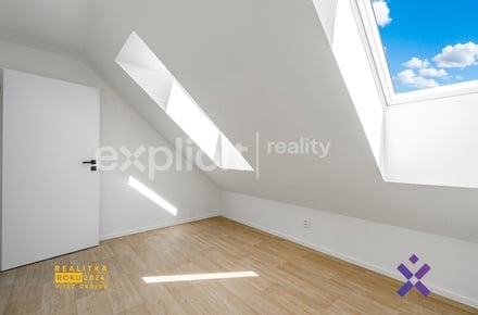 Prodej bytu 3+kk 75 m², Hostovlice