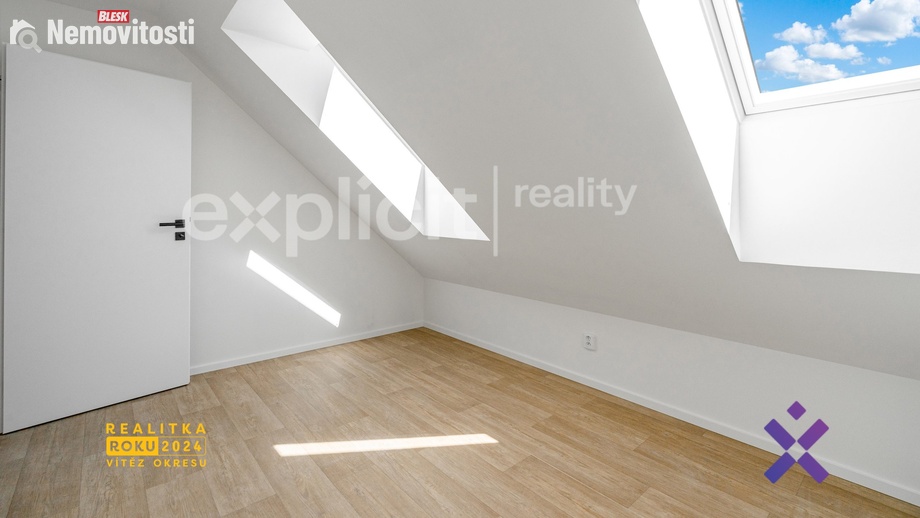 Prodej bytu 3+kk 75 m², Hostovlice