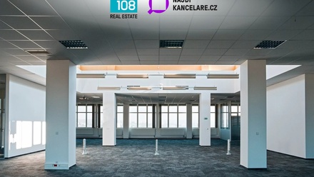 Pronájem kanceláře 623 m², Brno - Královo pole