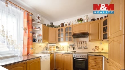 Prodej rodinného domu 277 m², Králův Dvůr
