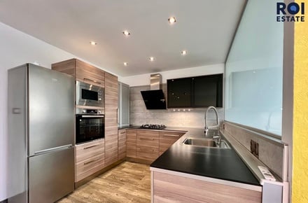 Pronájem bytu 4+kk 78 m², Praha - Hostivař