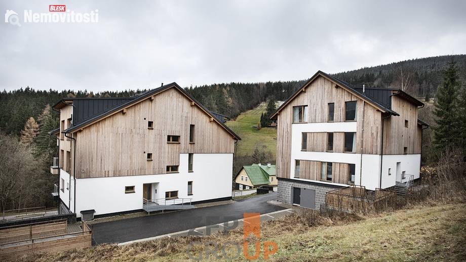 Prodej bytu 1+kk 35 m², Špindlerův Mlýn - Labská