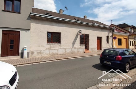 Prodej rodinného domu 290 m², Kolín III