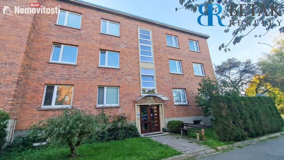 Prodej bytu 3+kk 74 m², Zlín