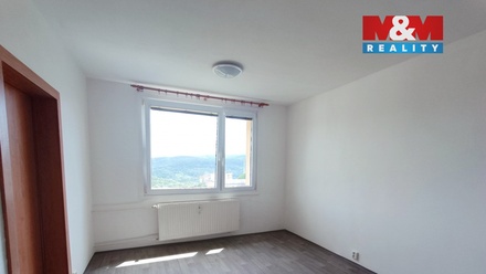 Pronájem bytu 1+1 35 m², Ústí nad Labem-Neštěmice