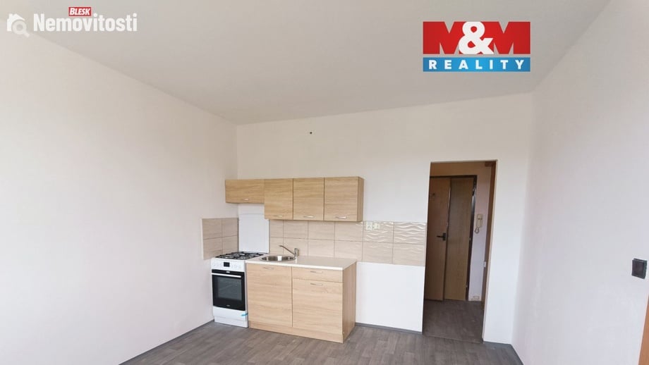 Pronájem bytu 1+1 35 m², Ústí nad Labem-Neštěmice