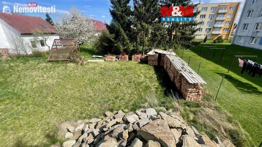 Prodej stavebního pozemku 1 483 m², Katovice