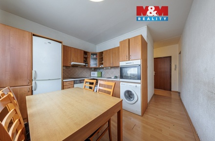 Prodej bytu 4+1 88 m², Sokolov