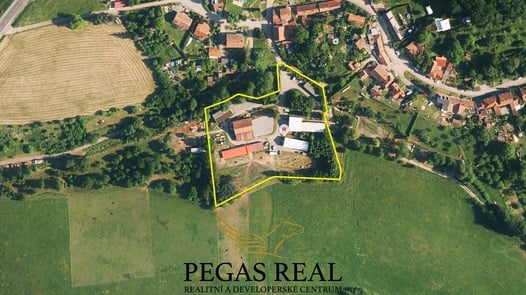 Prodej výrobního prostoru 1 416 m², Milonice