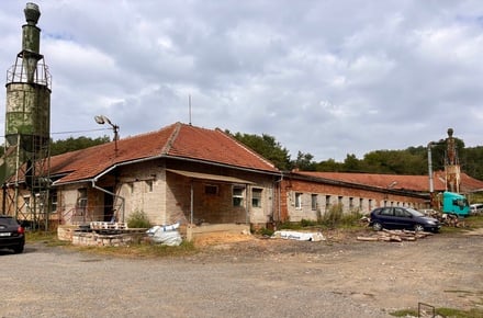 Prodej výrobního prostoru 1 145 m², Nesovice