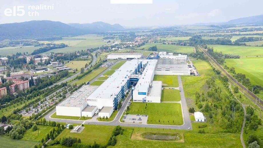 Pronájem skladu 22 700 m², Hranice