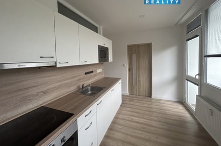 Pronájem bytu 3+1 65 m², Ústí nad Labem-Střekov
