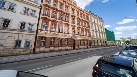 Pronájem kanceláře 84 m², Praha 7