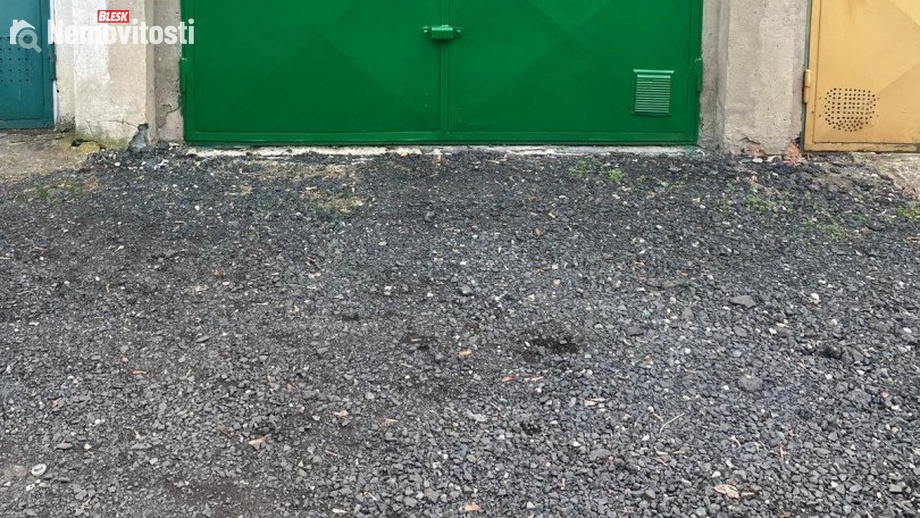 Prodej garáže 18 m², Louny