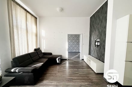 Pronájem bytu 2+kk 60 m², Praha - Vinohrady