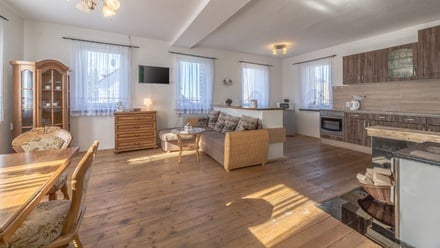 Prodej rodinného domu 380 m², Staré Křečany