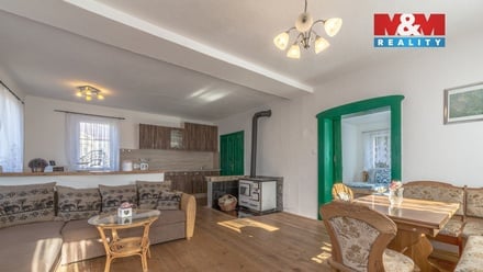 Prodej rodinného domu 380 m², Staré Křečany