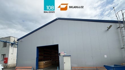 Pronájem skladu 3 500 m², Praha 15