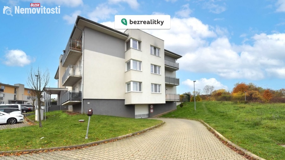 Prodej bytu 3+kk 70 m², Praha 14