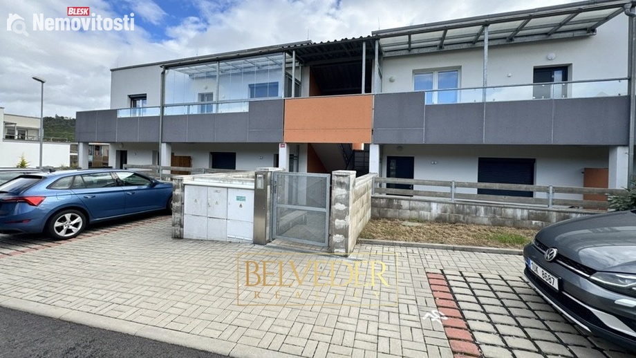 Pronájem bytu 2+kk 72 m², Teplice