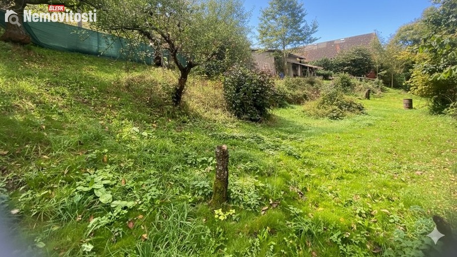 Prodej stavebního pozemku 789 m², Náchod - Lipí