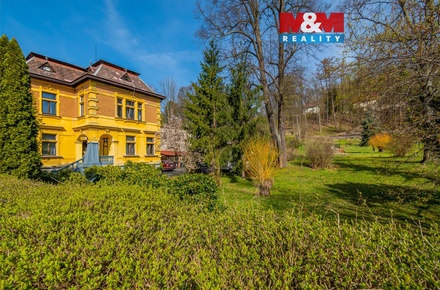 Pronájem bytu 1+kk 30 m², Česká Kamenice