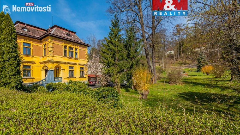 Pronájem bytu 1+kk 30 m², Česká Kamenice