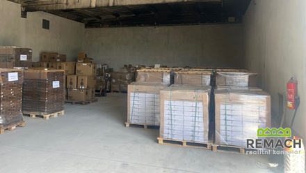 Pronájem skladu 534 m², Staré Město