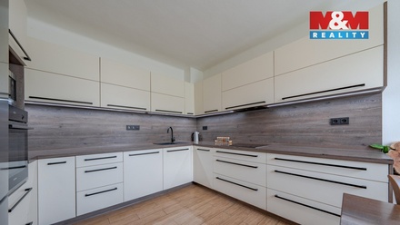 Prodej rodinného domu 167 m², Březolupy