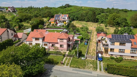 Prodej stavebního pozemku 1 090 m², Říčany