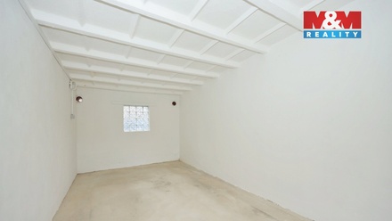 Prodej garáže 19 m², Pelhřimov