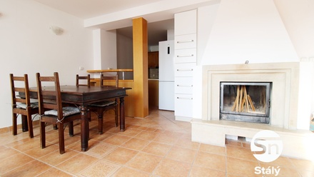 Pronájem bytu s 6 a více pokoji 170 m², Praha - Žižkov