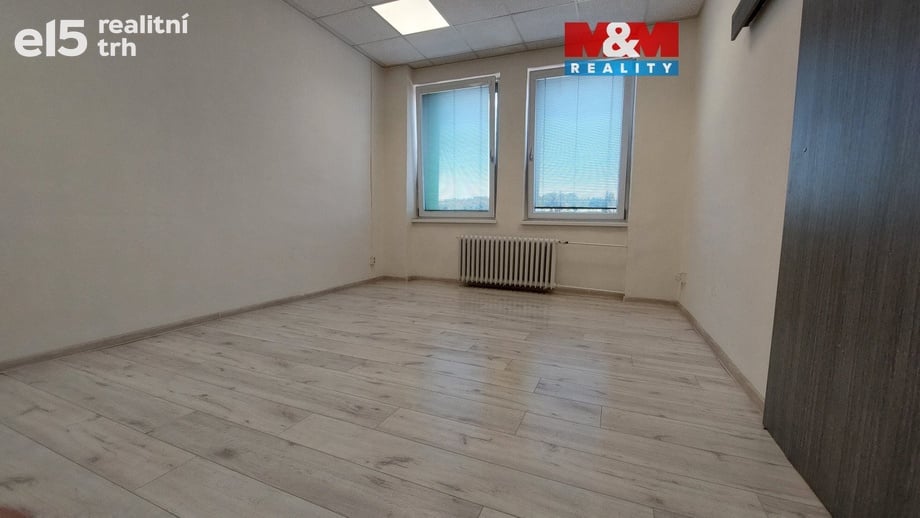 Pronájem kanceláře 17 m², Český Těšín