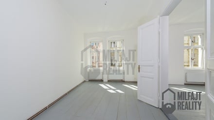 Pronájem bytu 3+1 77 m², Liberec I-Staré Město