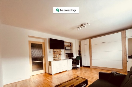 Prodej bytu 2+1 63 m², Týnec nad Sázavou