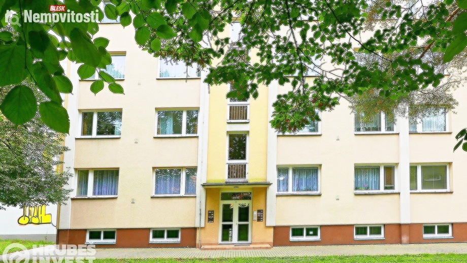 Pronájem bytu 3+1 61 m², Hradec Králové - Slezské Předměstí