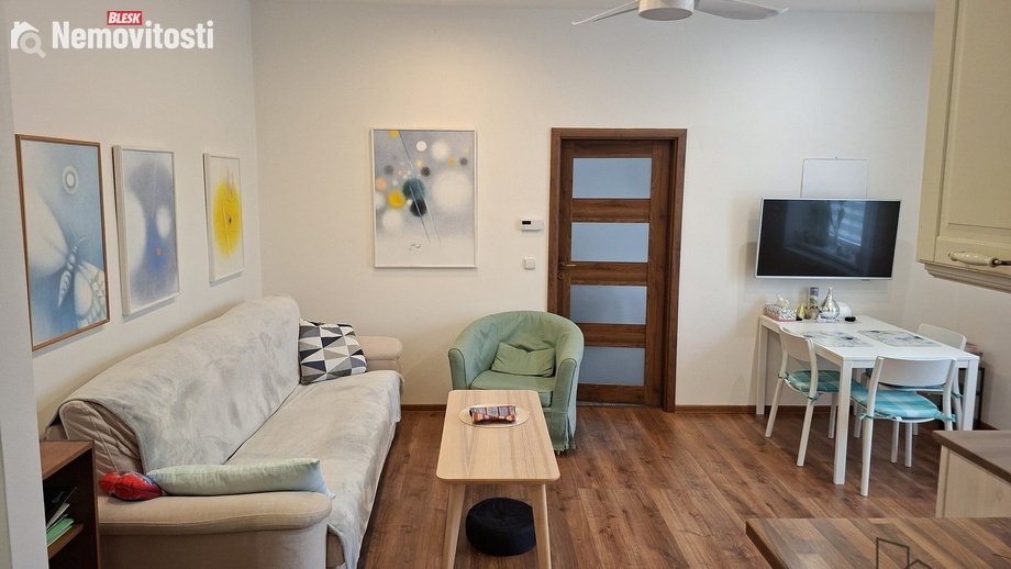 Pronájem bytu 2+kk 60 m², Kladno