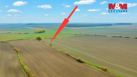 Prodej pole 7 125 m², Dolní Roveň