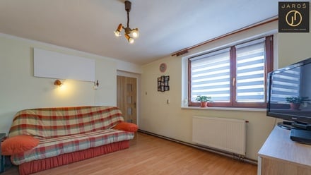 Prodej rodinného domu 216 m², Hostouň