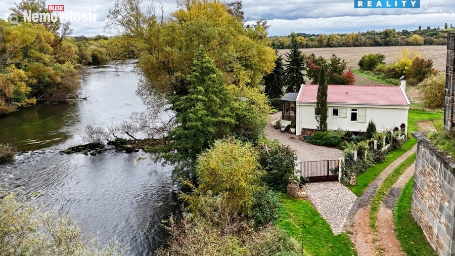 Prodej rodinného domu 172 m², Březno